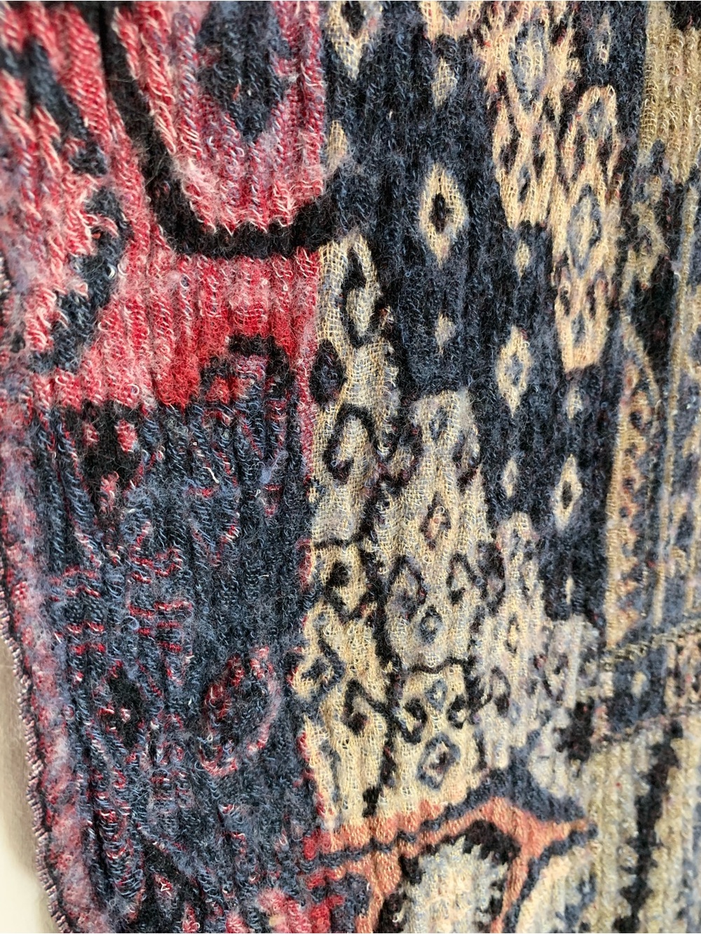 Aritzia Wilfred Wool Blanket Scarf - Picture 3 of 10
